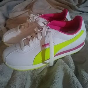 Puma super cute white, pink & yellow sneakers
